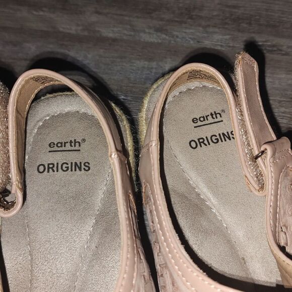 Earth Origins Leather Perforated Wedges Naples Nevada  Sz 8.5 - Picture 6 of 8